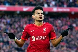 法尔克：拜仁求购迪亚斯需8000万欧，追求沃尔特马德需6500万欧