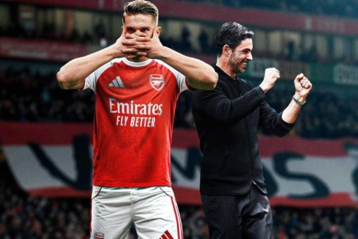 谈下来了🚨约克雷斯1000万浮动兑现期延长，夺冠等需达最低场数