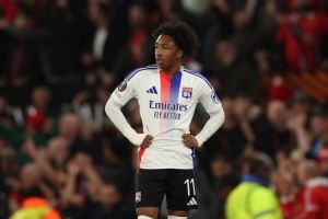 罗马诺：埃弗顿就签约马利克-福法纳进行谈判，已提出正式报价