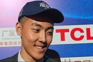 逄砚钧：去到合适的队伍比高顺位更重要 努力为球队贡献我的能量