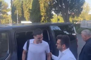 迪马：米格尔-古铁雷斯已抵达斯图尔特别墅，接受那不勒斯体检