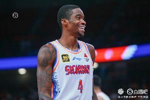 媒体人：有球队向四川询价萨姆纳签约权 一支北区球队有国企背景