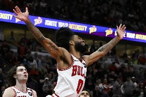 复出推迟！公牛官方：科比-怀特两周后复查 右小腿拉伤仍在恢复期