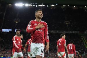 记者：曼联可能为卡塞米罗提供1+1合同，但球员需接受大幅降薪